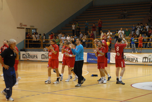 izvidac_izgubio_od_lovcena_b