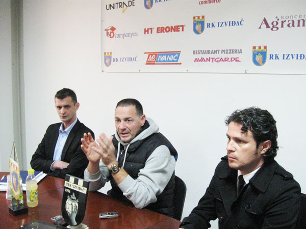Tiskovna 2014 01 16