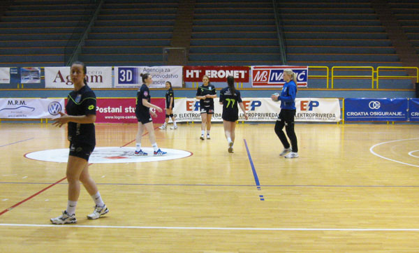 Izvidjac lokomotiva 2014 04 -010 600