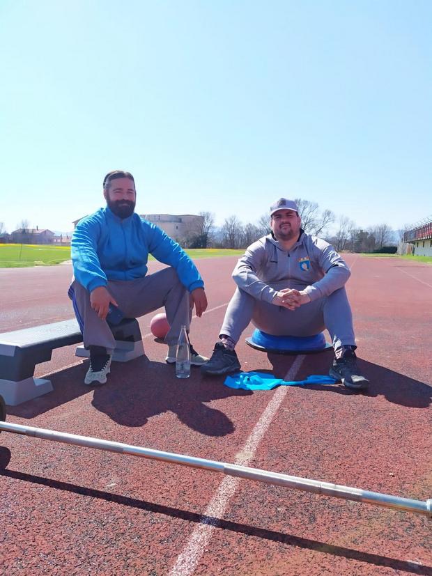 toni adis 20200320 620